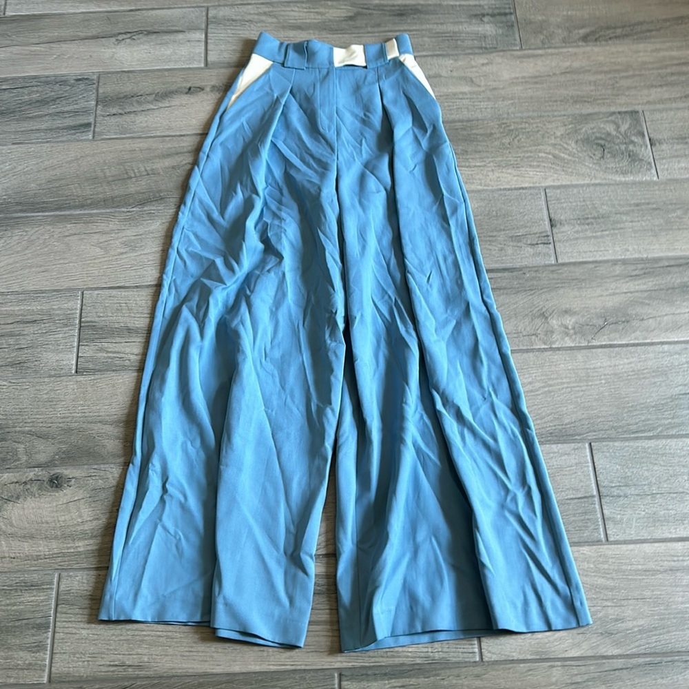 Aker blue pants